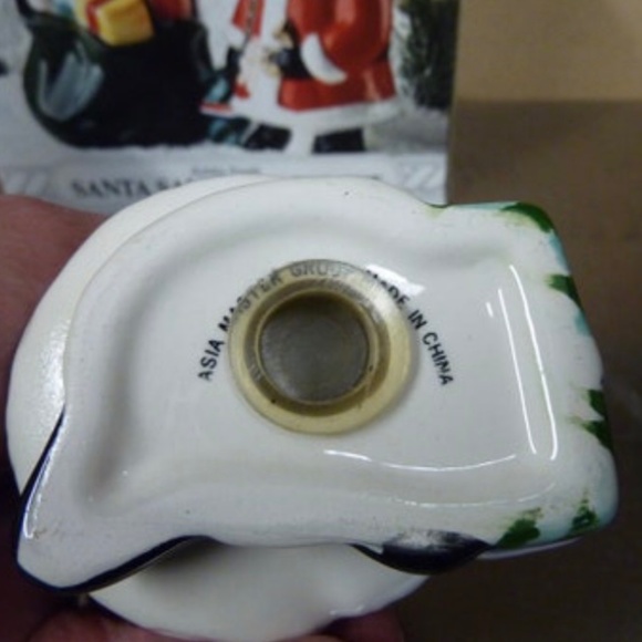 🎅🏻SALE Salt & Pepper Shakers Santa with Bag of Toys by Asia Master Christmas - Picture 9 of 12